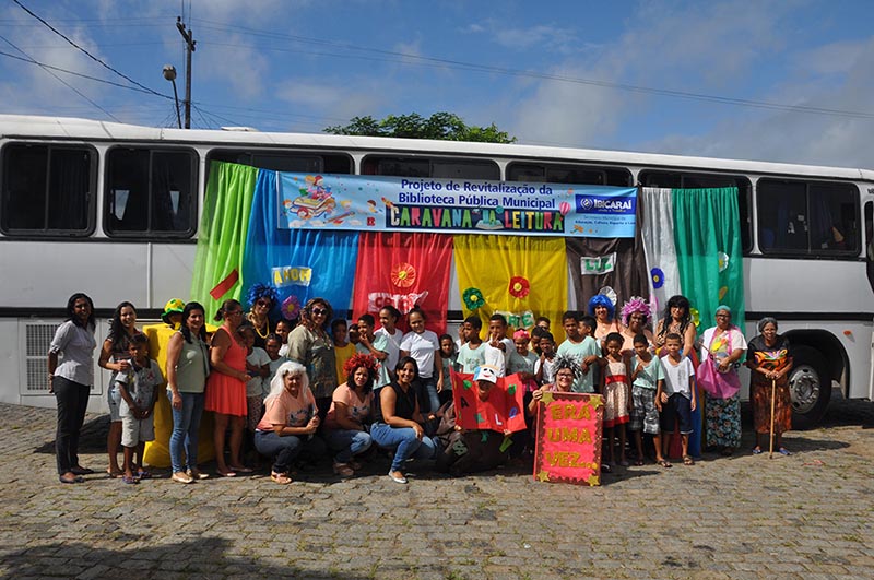 21.04.2017_Educa&ccedil;&atilde;o_leva_Caravana_da_Leitura_para_escolas_de_Ibicara&iacute;._foto_Andr&eacute;_Luiz_Evangelista_2.jpg