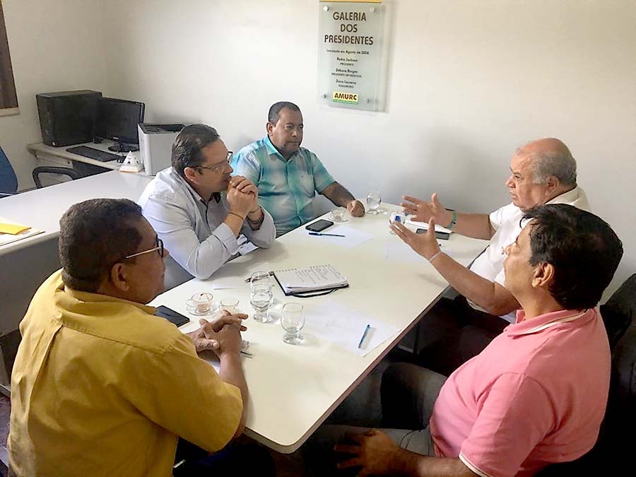 A_reuni&atilde;o_com_o_coord._do_Code_contou_com_a_presen&ccedil;a_de_representantes_da_Amurc_Territ&oacute;rio_litoral_Sul.jpeg