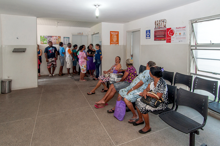 Secretaria_de_Sa&uacute;de_realiza_1&ordm;_Mutir&atilde;o_sobre_a_sa&uacute;de_do_homem_Foto_Pedro_Augusto.jpg