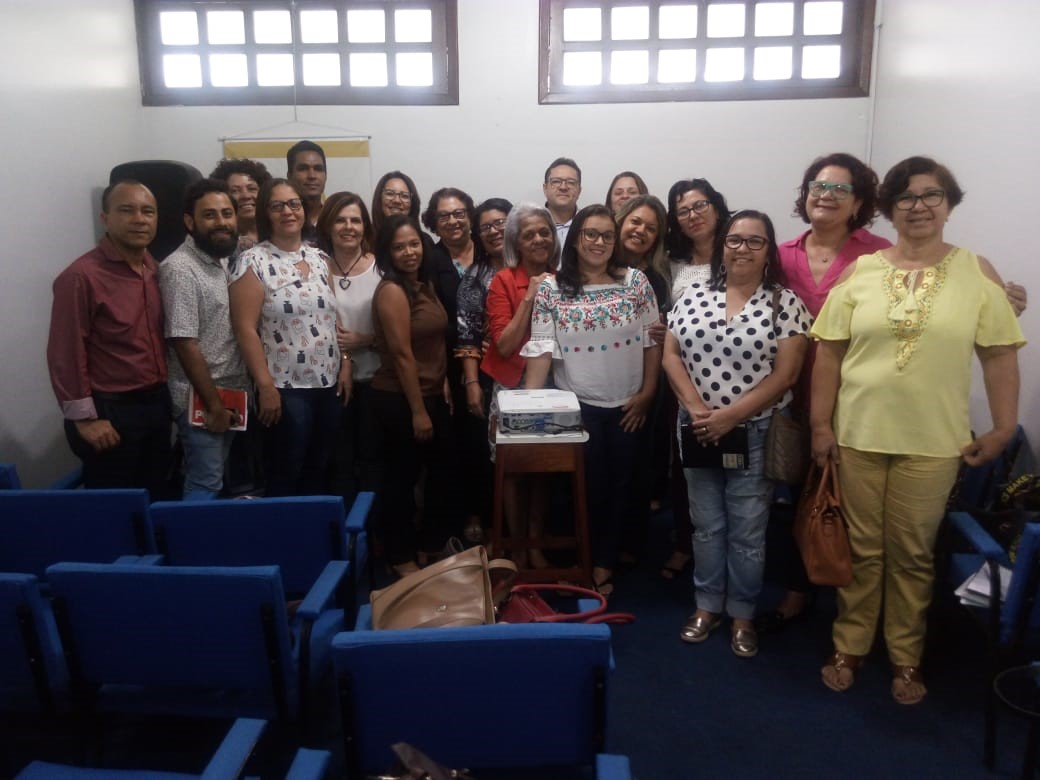 Secretários e dirigentes das SAS e da Amurc.jpeg