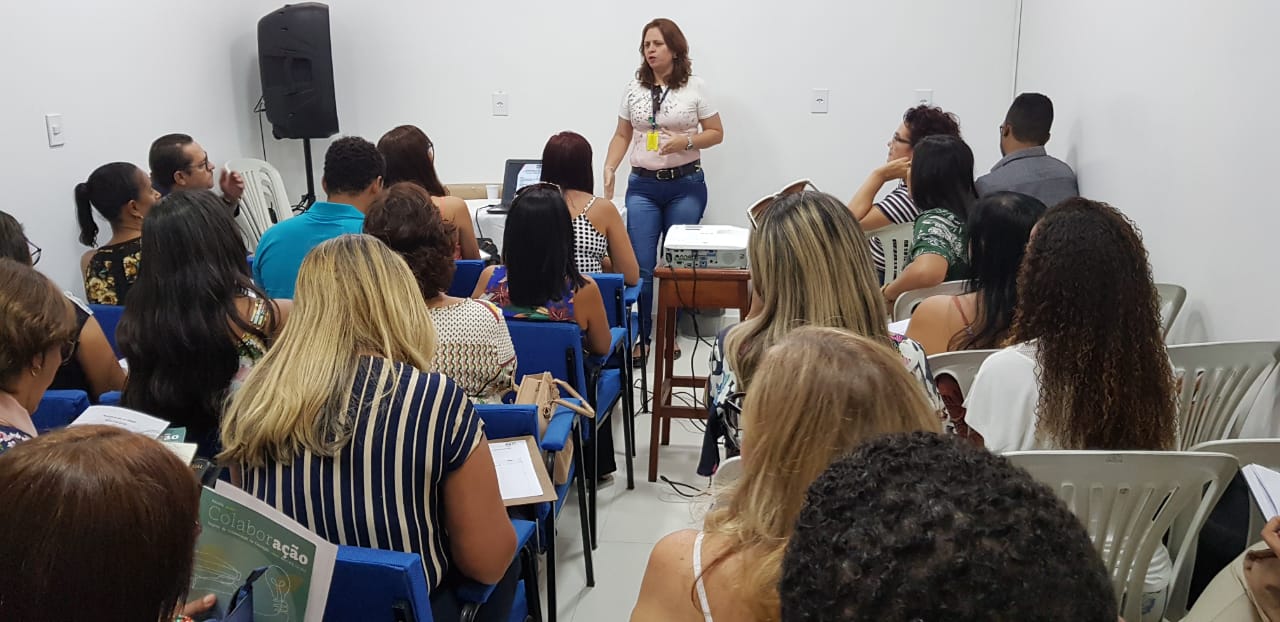 Cíntya Proex na Reunião do Forsec (7).jpeg