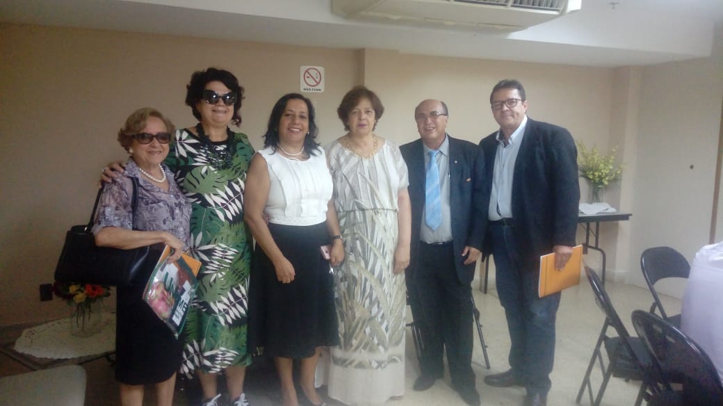 Representantes da Educação Regional juntamente com a coordenadora estadual do Conselho, Gilvânia Nascimento e o Presidente Nacional da Uncme, Manoel Humberto.jpeg