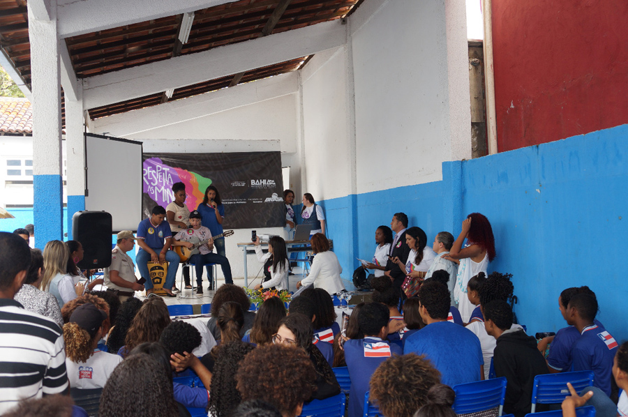 respeita as mina.jpg