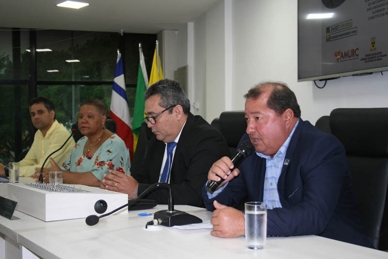 FOTO ALLINE MEIRA Thiago Nascimento, Joana Angélica, Ricardo Xavier e Lero Cunha.jpg