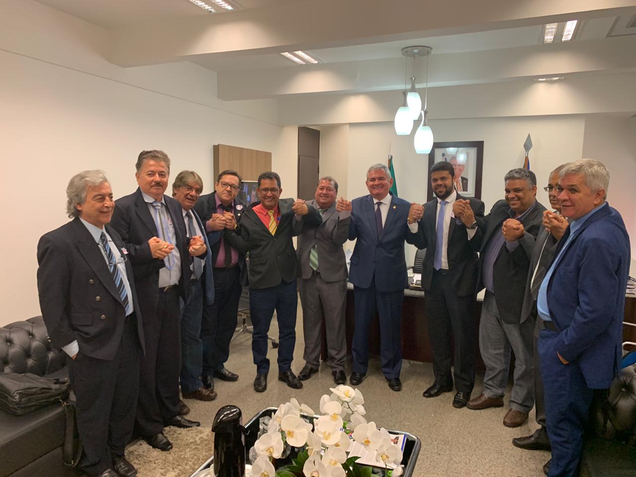 REUNIÃO EM BRASÍLIA COM PREFEITOS DEPUTADOS, SENADORES E A MINISTRA DA AGRICULTURA (5).jpeg