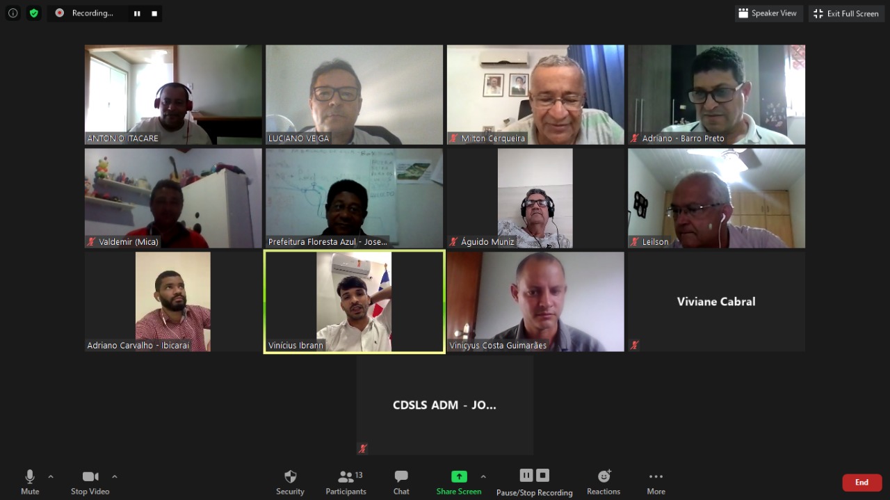 Reunião com prefeitos e representantes dos municípios associados ao Consórcio Litoral Sul.jpeg