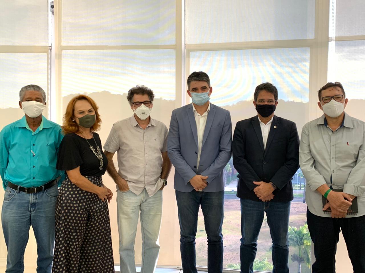 Raimund Bomfim, Acássia Pinho, Neurivaldo Guzzi, Alessandro Santana e Luciano Veiga.jpeg