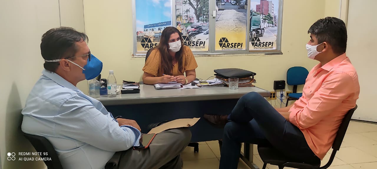 Luciano Veiga, Lívia Mendes e Marcone Amaral.jpeg