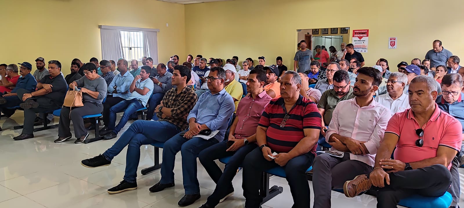 Prefeitos, secretários de agricultura e meio ambiente.jpeg